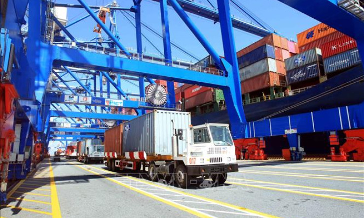 Nhiều tín hiệu tích cực, tạo đà kinh tế phục hồi