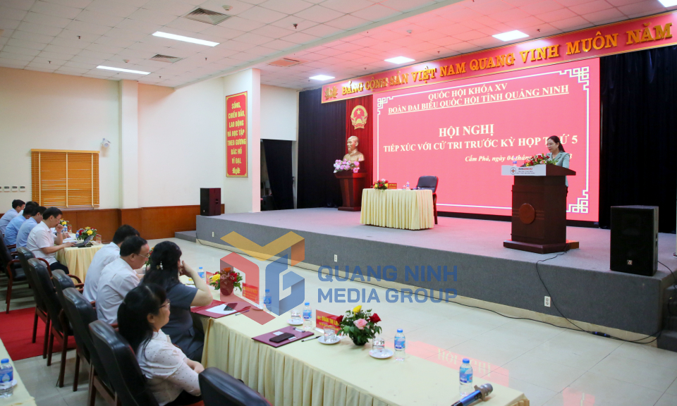 Phó Chủ nhiệm Ủy ban Xã hội của Quốc hội Đỗ Thị Lan tiếp xúc cử tri Cẩm Phả và Quảng Yên, tháng 5-2023
