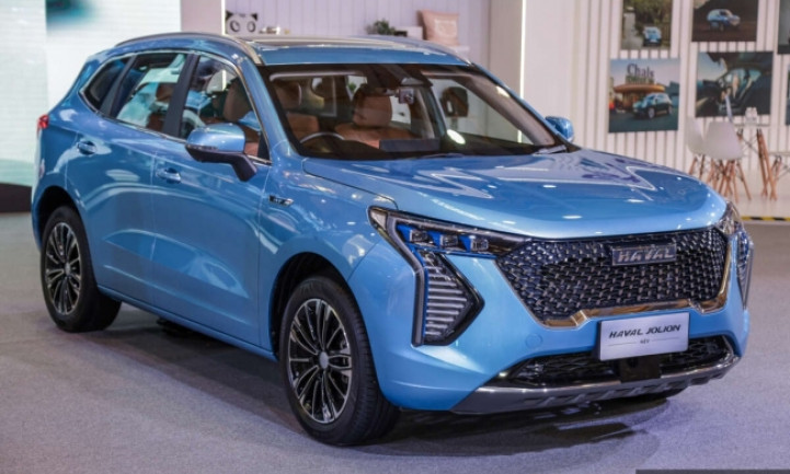 'Ác mộng' của Toyota Corolla Cross 2022 lộ diện, sắp mở bán với loạt trang bị hàng đầu phân khúc