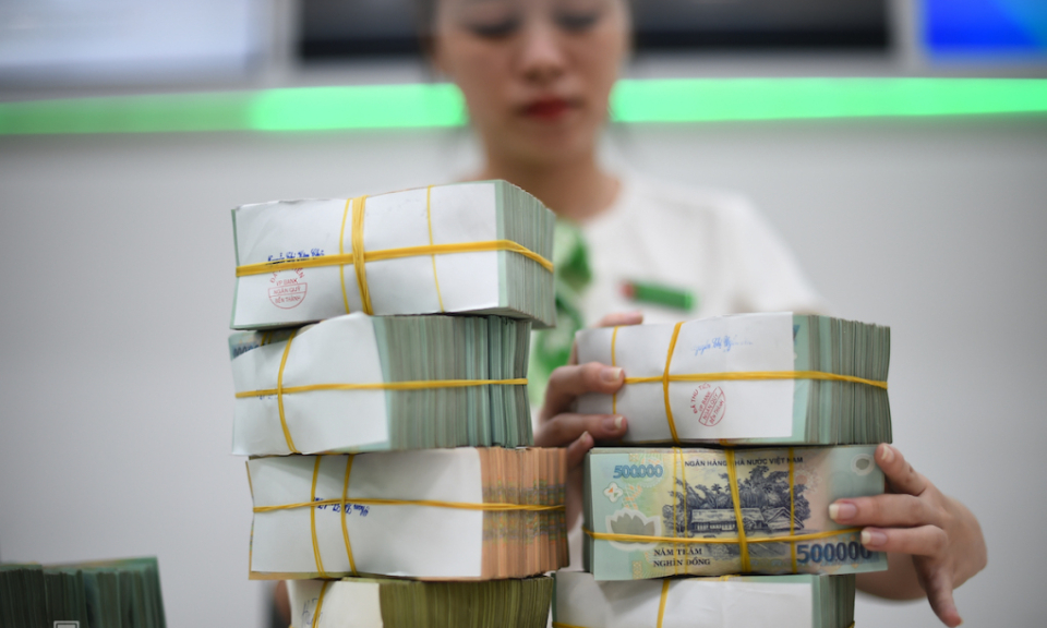Lãi suất huy động tại ngân hàng đã giảm 0,5 - 1,7% ở tất cả các kỳ hạn