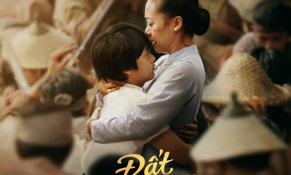 Poster Đất rừng phương Nam gây tranh cãi