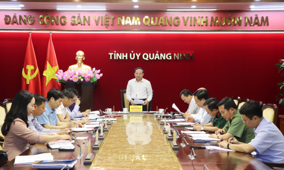 Hội nghị Ban Thường vụ Tỉnh ủy