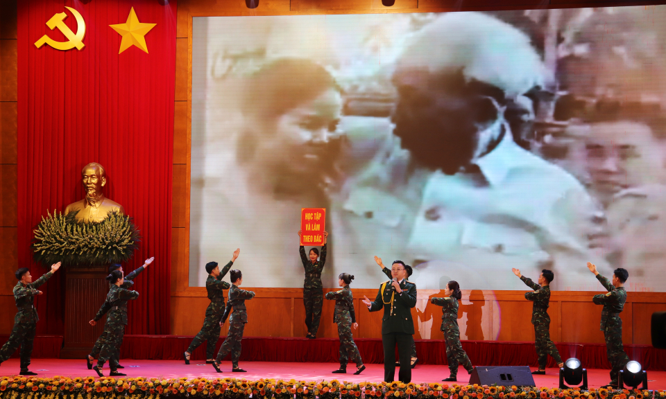 Khai mạc cuộc thi “Học và làm theo tư tưởng, đạo đức, phong cách Hồ Chí Minh”