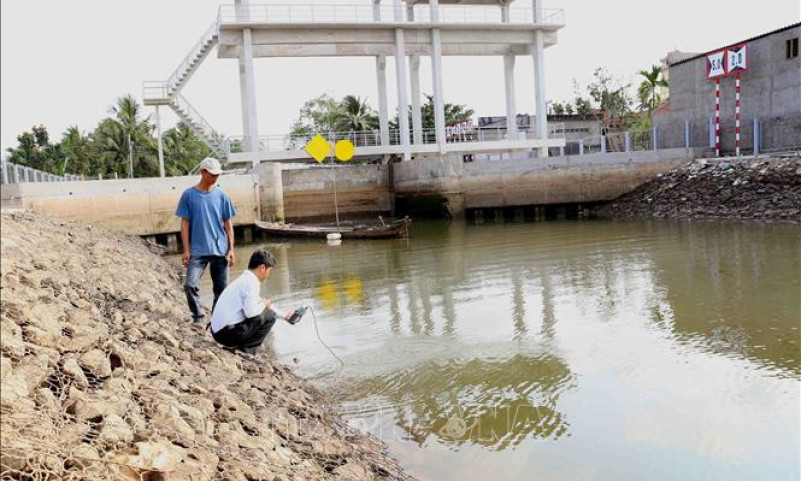 Cấp bách ứng phó với nguy cơ nắng nóng, hạn hán, xâm nhập mặn