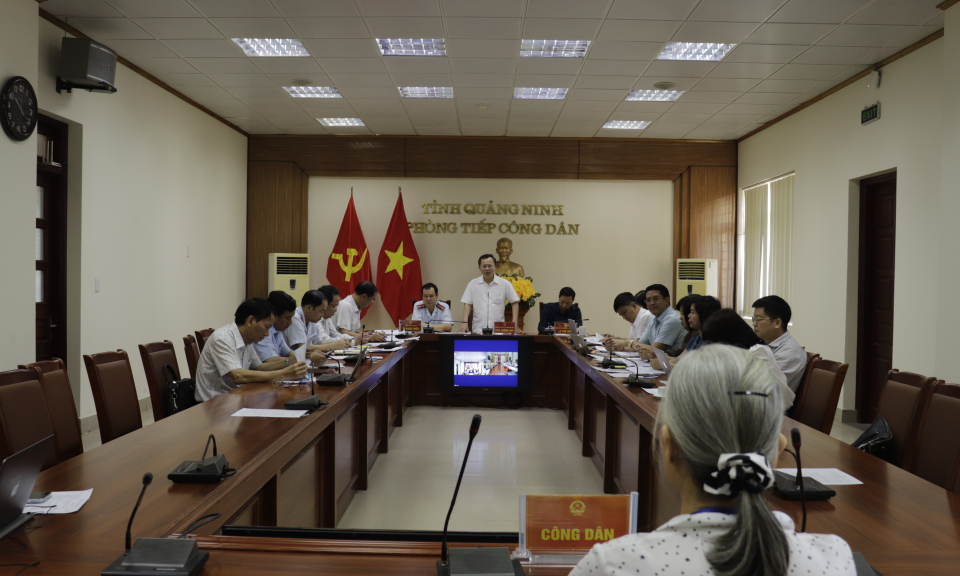 Đồng chí Quyền Chủ tịch UBND tỉnh tiếp công dân định kỳ