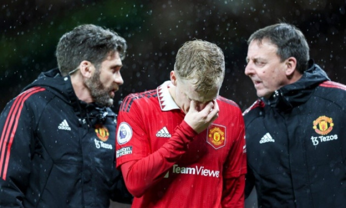 Van de Beek sẵn sàng rời Man United