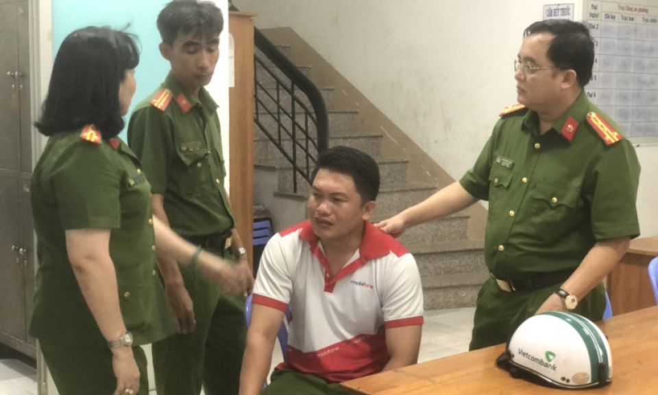 "Ngáo đá" tấn công Cảnh sát khu vực khi thi hành nhiệm vụ