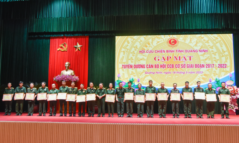 Gặp mặt, tuyên dương cán bộ Hội CCB cơ sở tiêu biểu giai đoạn 2017-2022
