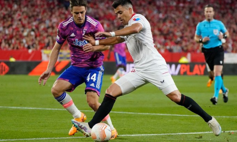 Sevilla loại Juventus khỏi bán kết Europa League