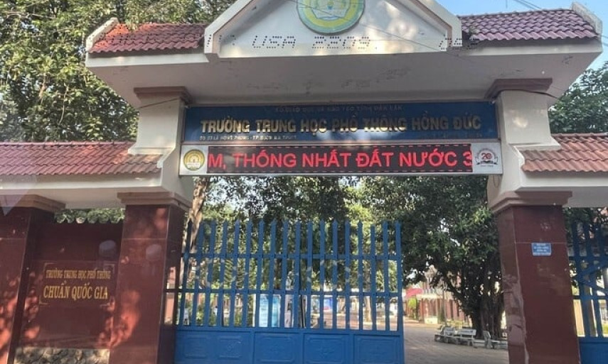Một học sinh lớp 10 bị đâm khi đang trên đường đi học về