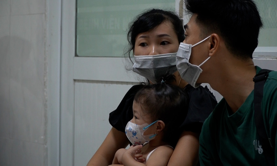 Những quyền lợi hưởng 100% bảo hiểm y tế cho trẻ dưới 6 tuổi