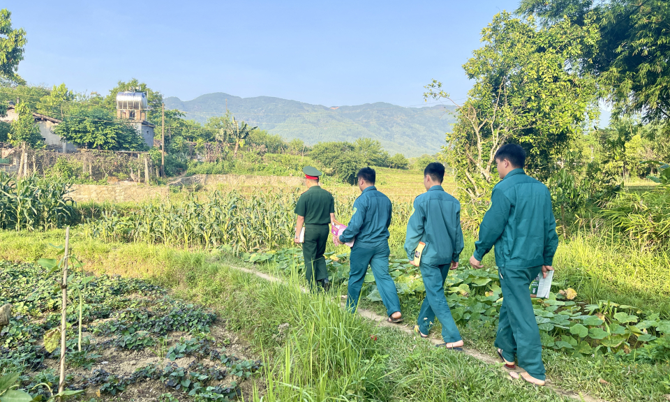 Đẩy mạnh dân vận ở vùng biên