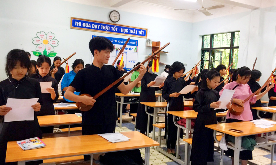 Bình Liêu: Giáo dục nét đẹp văn hóa truyền thống trong trường học