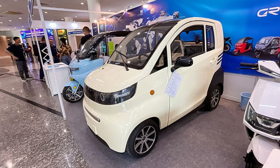 Cận cảnh mẫu ô tô điện giá rẻ ngang Honda SH vừa ‘đổ bộ’ Việt Nam