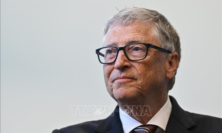 Tỷ phú Bill Gate dự báo AI sẽ 'khai tử' các nền tảng mua sắm và tìm kiếm trực tuyến
