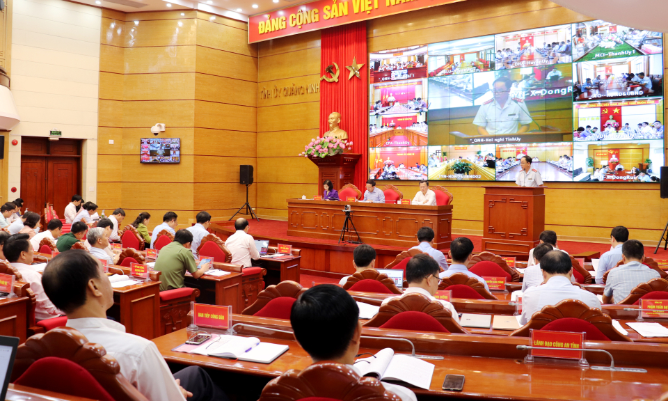 Đổi mới cơ chế, xác định rõ trách nhiệm cấp ủy, chính quyền và người đứng đầu trong tiếp dân, giải quyết KNTC