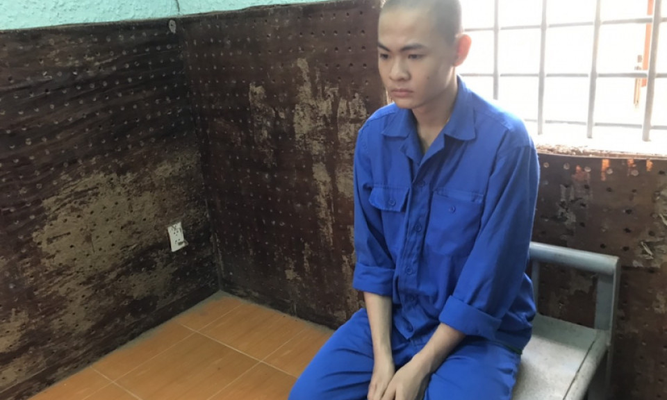 Bắt giam đối tượng giết bạn tình đồng tính, cướp tài sản