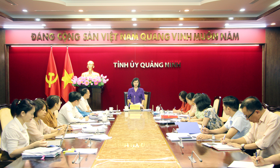 Phó Bí thư Thường trực Tỉnh ủy làm việc với Văn phòng Tỉnh ủy