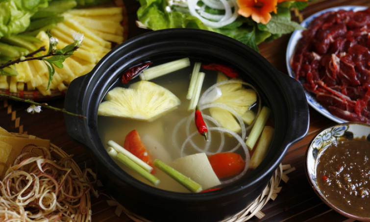 Vietnam hotpot culture boasts full-spectrum flavors
