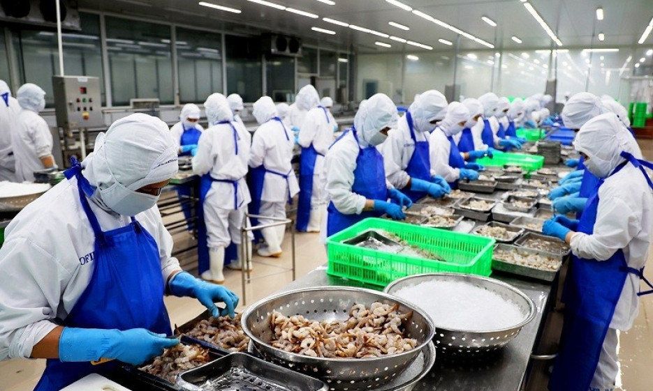 Sản xuất công nghiệp chuyển biến tích cực nhưng doanh nghiệp vẫn rất khó khăn