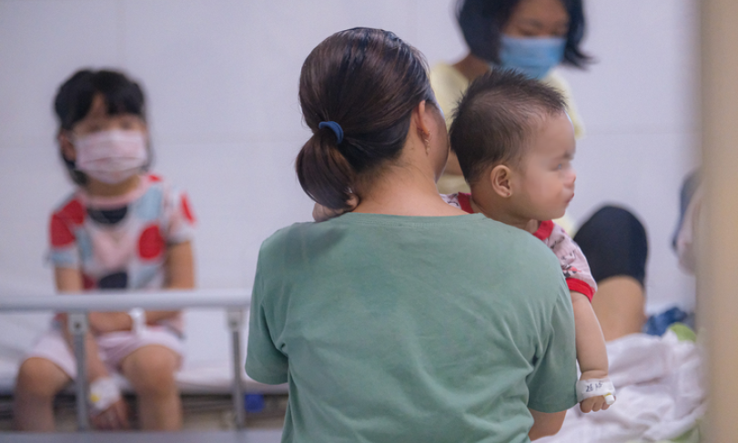 Tại sao trẻ dễ mắc bệnh tiêu hóa vào mùa hè?
