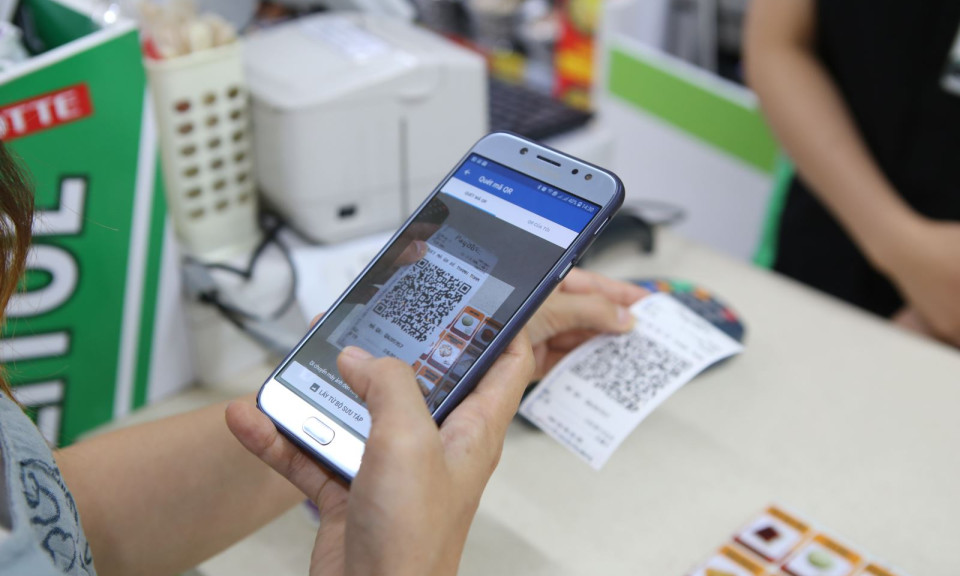 Ngân hàng Nhà nước yêu cầu đẩy mạnh thanh toán không dùng tiền mặt