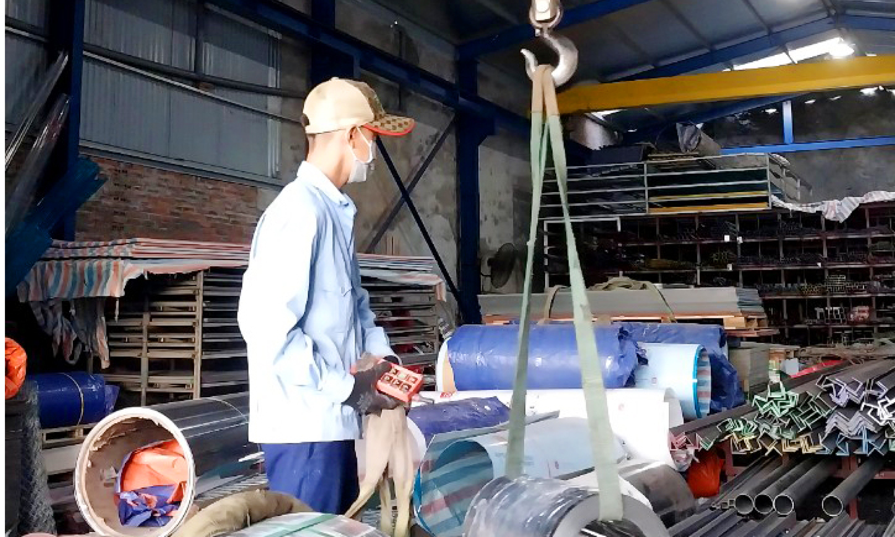 Mùa hè: Lại "nóng" chuyện... điện 