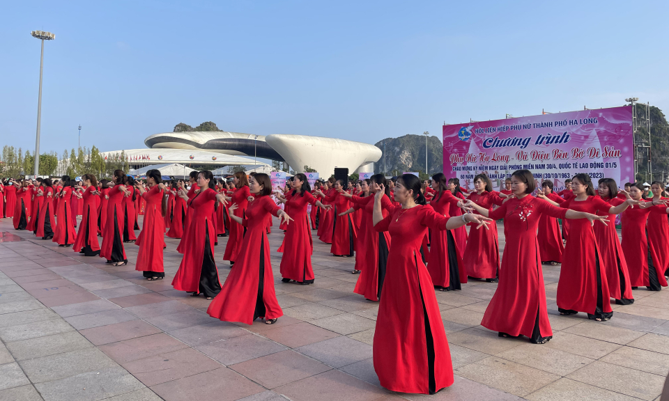Hội LHPN TP Hạ Long: Điển hình tiêu biểu học và làm theo Bác
