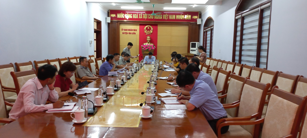 Ban Chỉ đạo Thi hành án dân sự huyện Vân Đồn họp triển khai nhiệm vụ năm 2023. Ảnh: Đơn vị cung cấp.