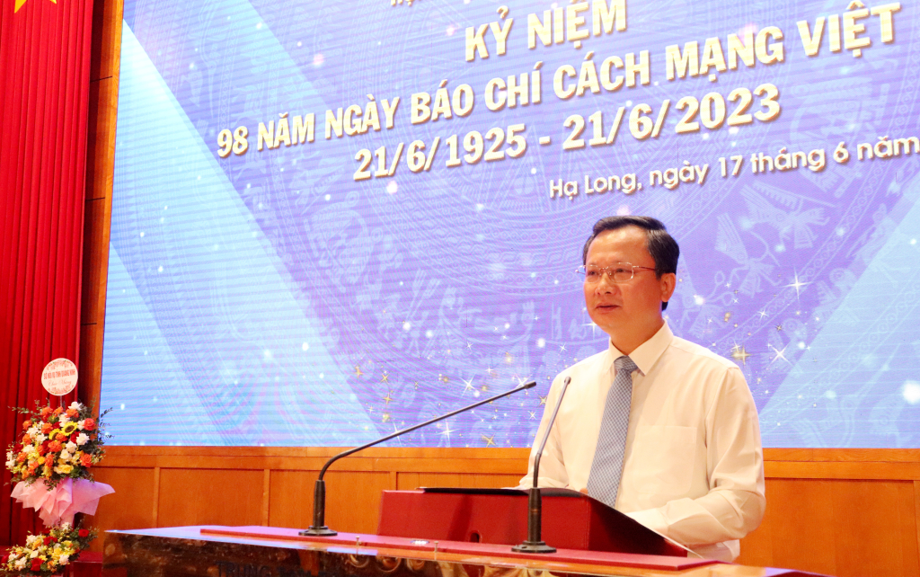 Đồng chí Cao Tường Huy, Quyền Chủ tịch UBND tỉnh phát biểu tại buổi lễ.