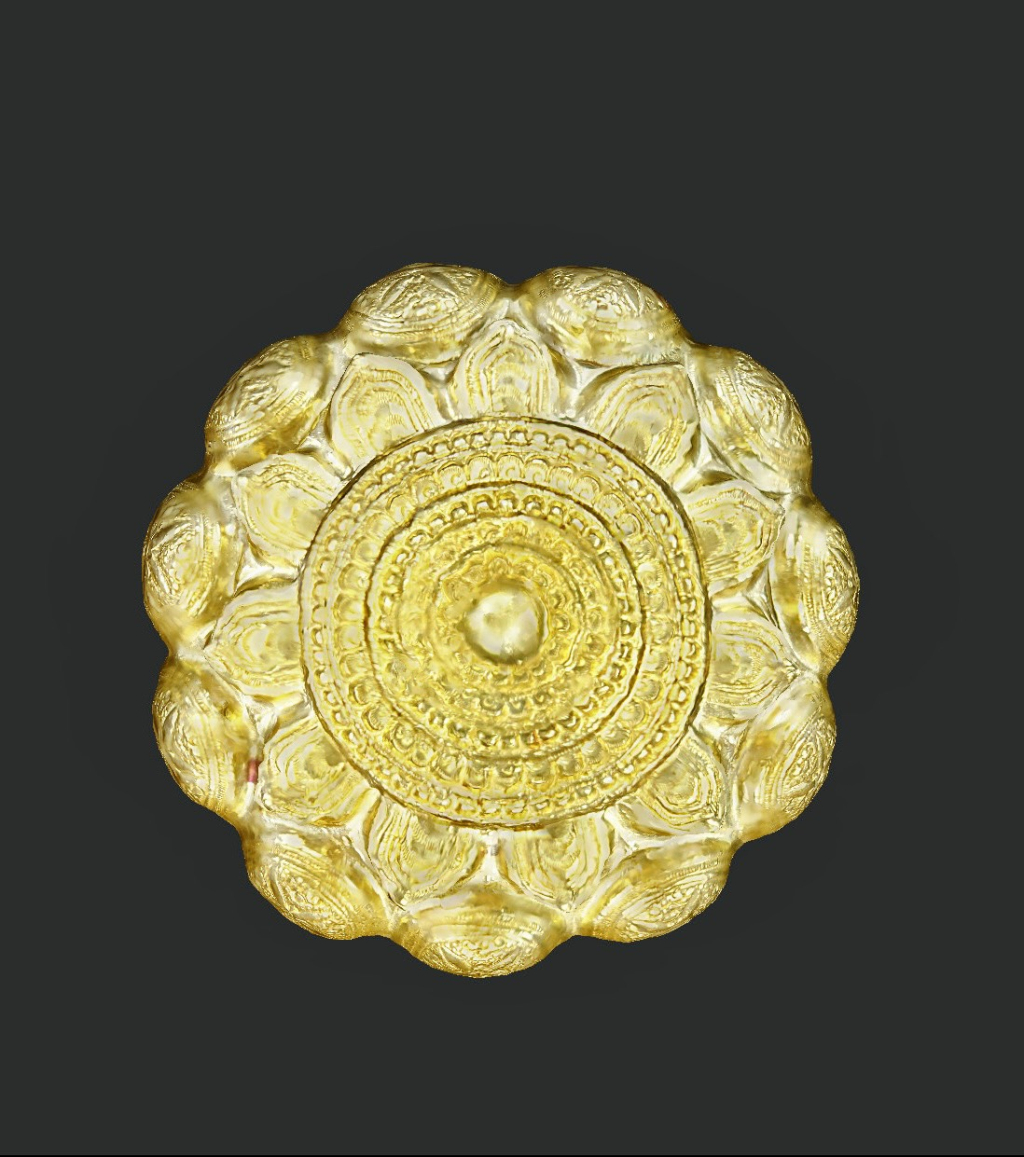 Hình ảnh số hóa hộp vàng Ngọa Vân đang lưu giữ tại Bảo tàng Quảng Ninh.