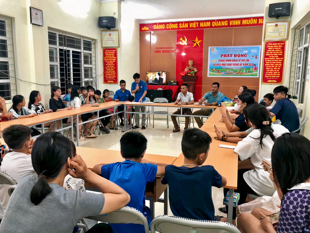 Đoàn thanh niên xã Đài Xuyên (huyện Vân Đồn) tổ chức sinh hoạt hè cho thiếu nhi trên địa bàn.