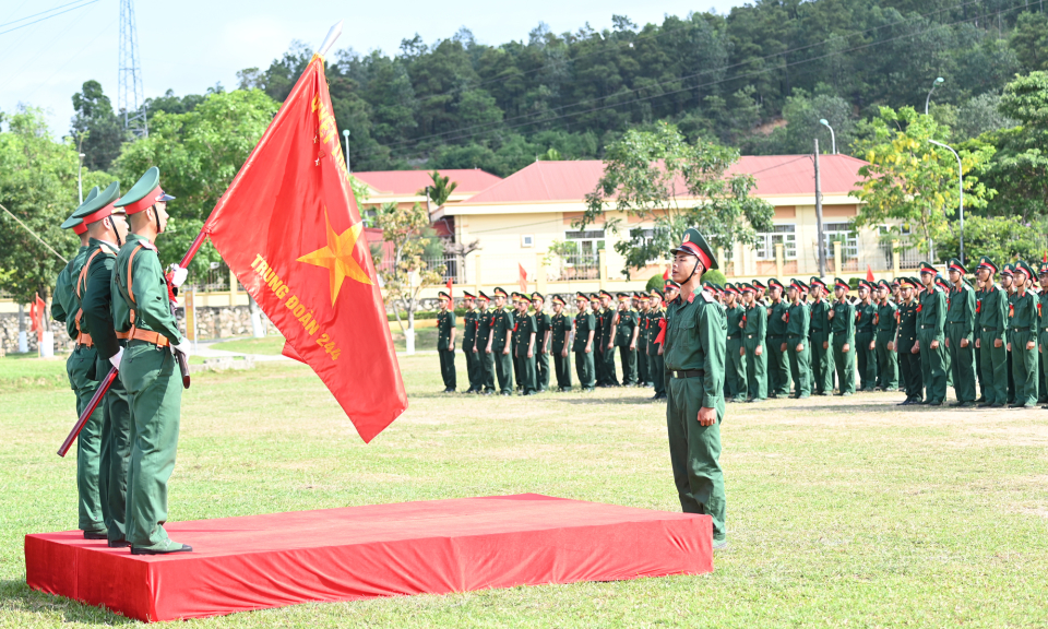 Các đơn vị quân đội tổ chức Lễ tuyên thệ chiến sĩ mới năm 2023