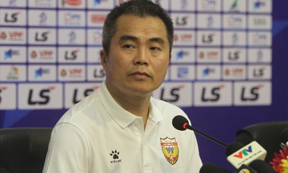 Huấn luyện viên Phạm Minh Đức thay thế ông Phan Thanh Hùng dẫn dắt Đà Nẵng