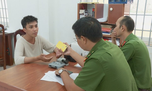 Giả nhân viên bưu cục lừa đảo, chiếm đoạt tài sản liên tỉnh 