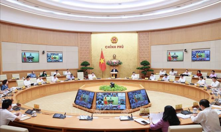 Thủ tướng Chính phủ Phạm Minh Chính chủ trì Phiên họp Chính phủ thường kỳ trực tuyến với các địa phương