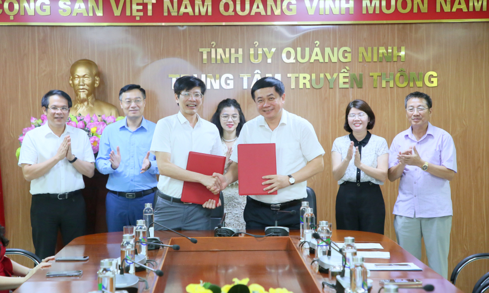 Trung tâm Truyền thông tỉnh Quảng Ninh và Đài PT-TH tỉnh Thanh Hoá ký kết chương trình hợp tác