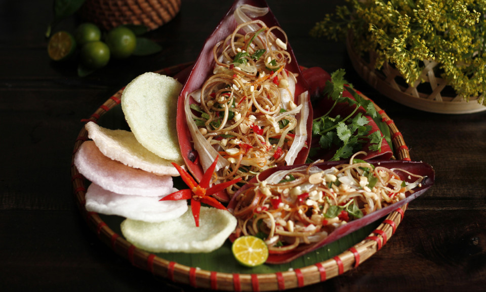 10 Vietnamese salads that define freshness and bold flavors