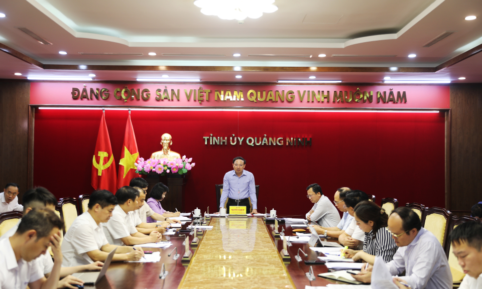 Kiên quyết, kiên trì thực hiện đồng bộ, triệt để các biện pháp sử dụng điện tiết kiệm, hiệu quả