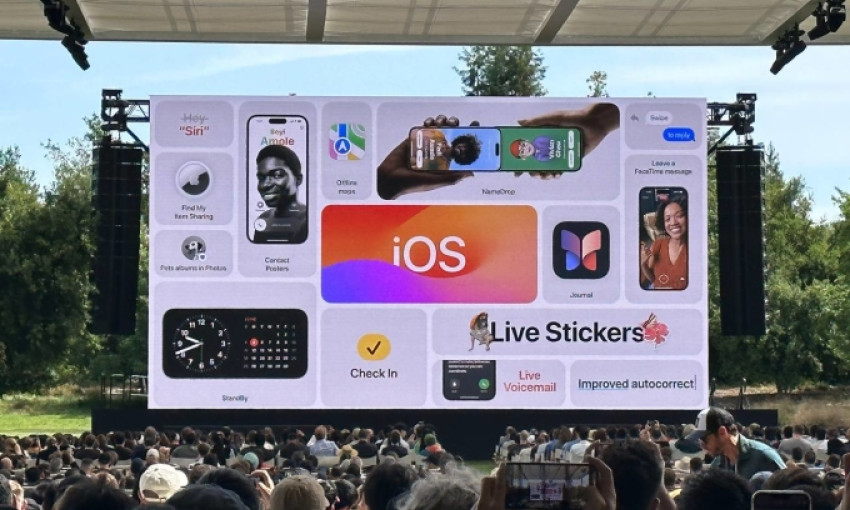 iOS 17 ra mắt