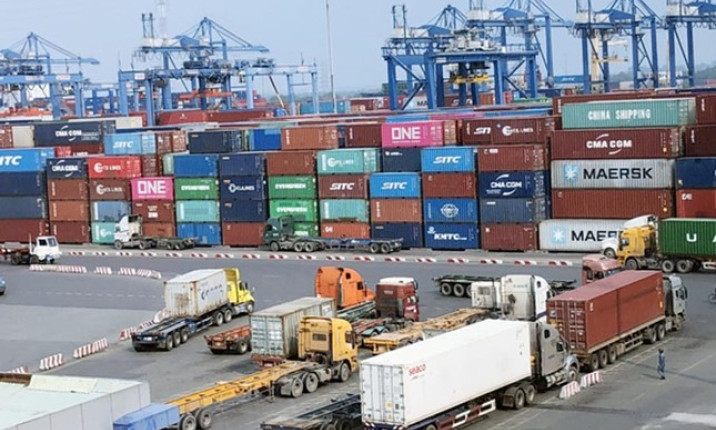 Xuất nhập khẩu của Việt Nam lao dốc