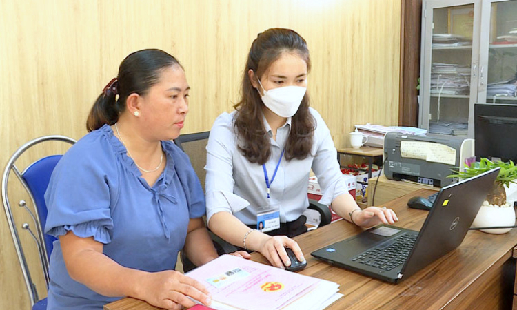  Cải thiện mạnh mẽ trong phục vụ nhân dân