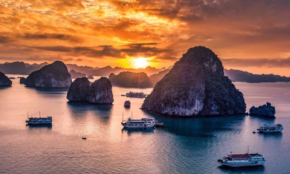Việt Nam được báo Anh ca ngợi là 'điểm đến được khao khát nhất' ở Đông Nam Á