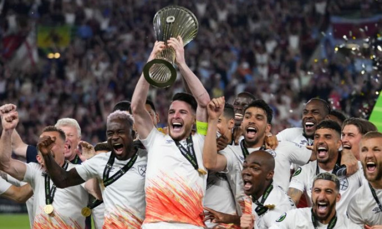 West Ham vô địch Conference League