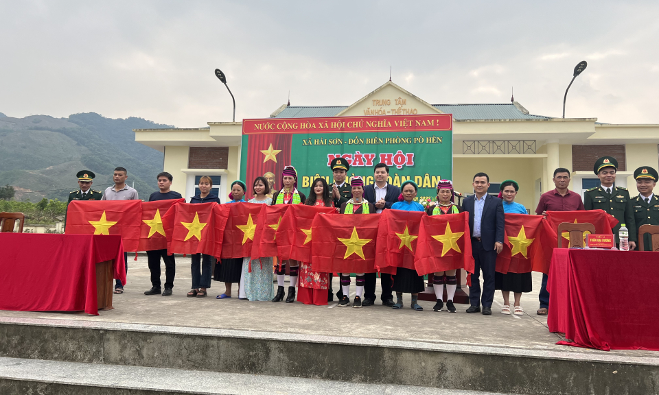 Xây dựng thế trận lòng dân nơi biên giới