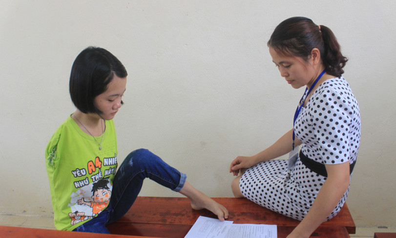 Cô gái không tay Lê Thị Thắm được tuyển đặc cách làm giáo viên