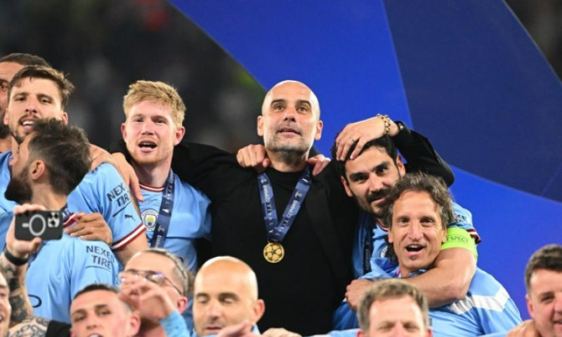 Man City chi hơn 1 tỷ bảng Anh mua sắm cầu thủ