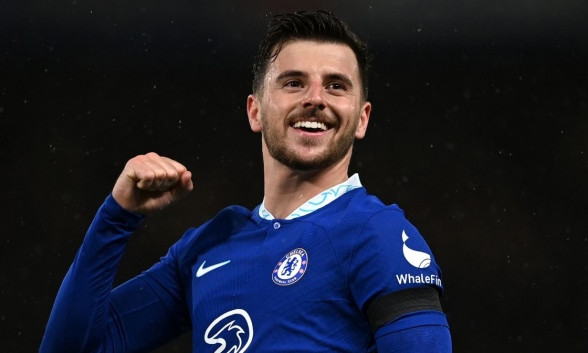 Mason Mount gật đầu với Man Utd