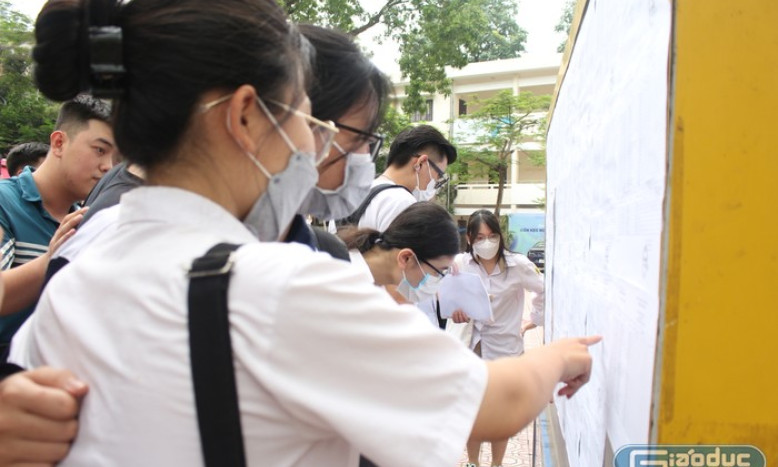 Bộ TTTT hướng dẫn đảm bảo thông tin, liên lạc kỳ thi tốt nghiệp, tuyển sinh 2023 