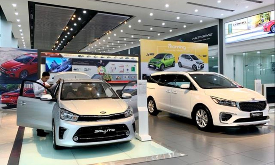 Sức mua yếu, thị trường ôtô Việt Nam tiếp tục lao dốc trong tháng Năm